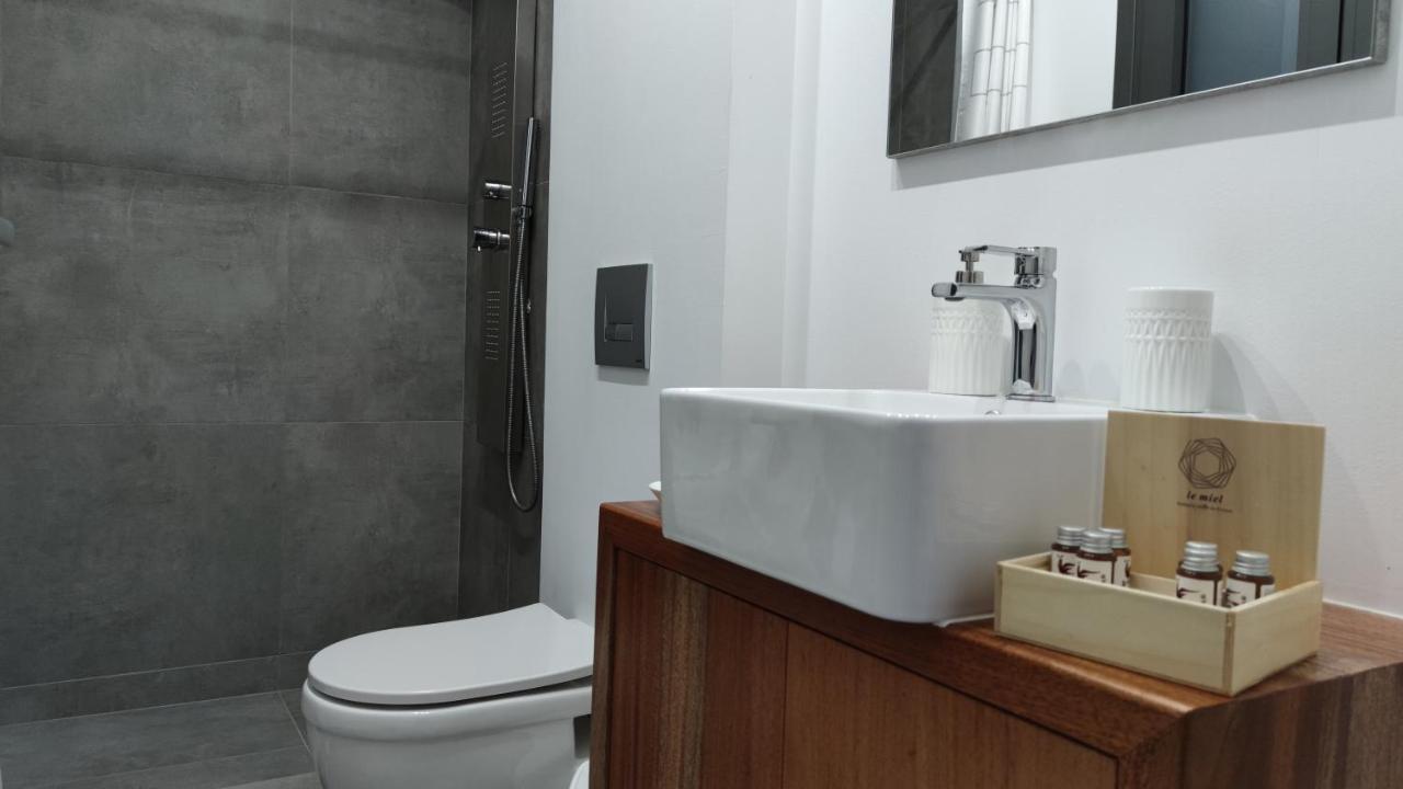 Luxury Villa Seven Skiathos Town Bagian luar foto