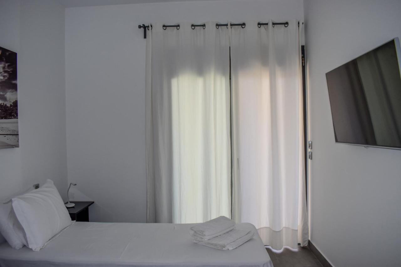 Luxury Villa Seven Skiathos Town Bagian luar foto